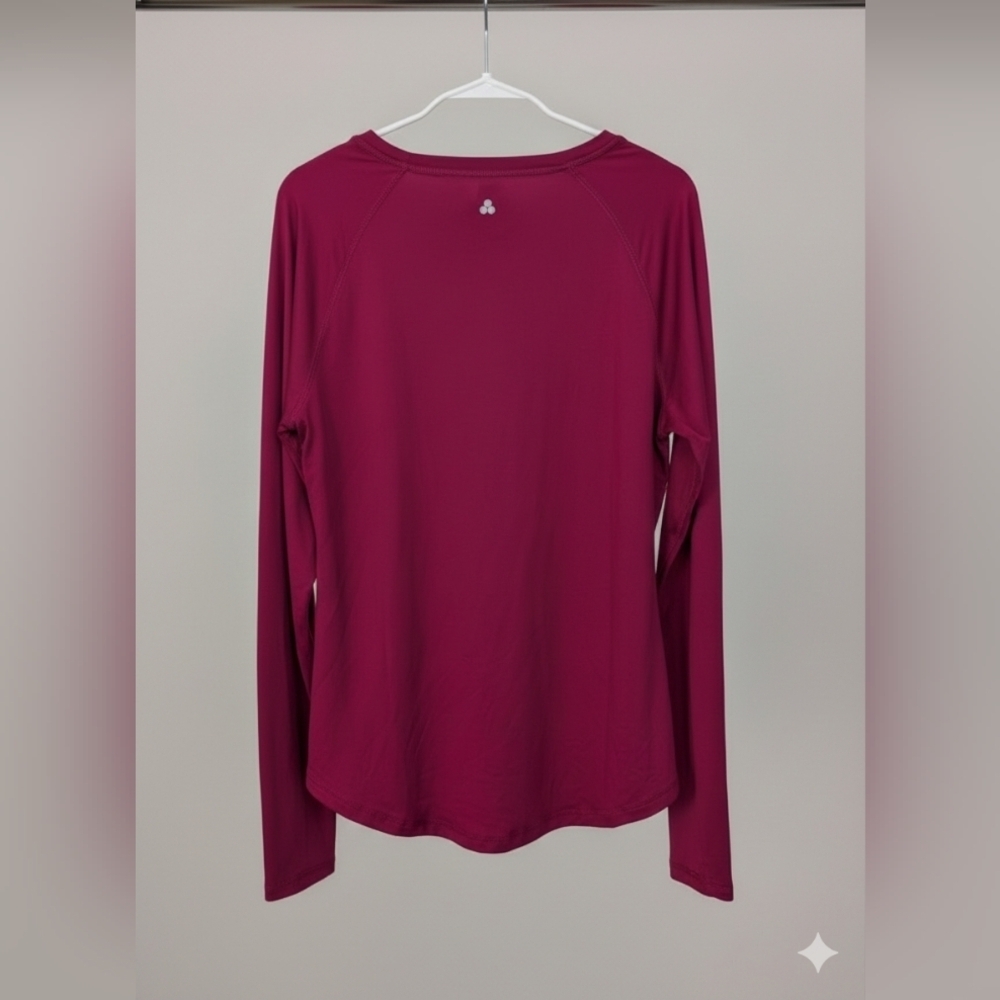 Tek Gear Adaptive Long Sleeve Performance Tee Color: Deco Sangria, LARGE (EUC) - Picture 3 of 5